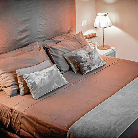 Colosseo Flower Roma